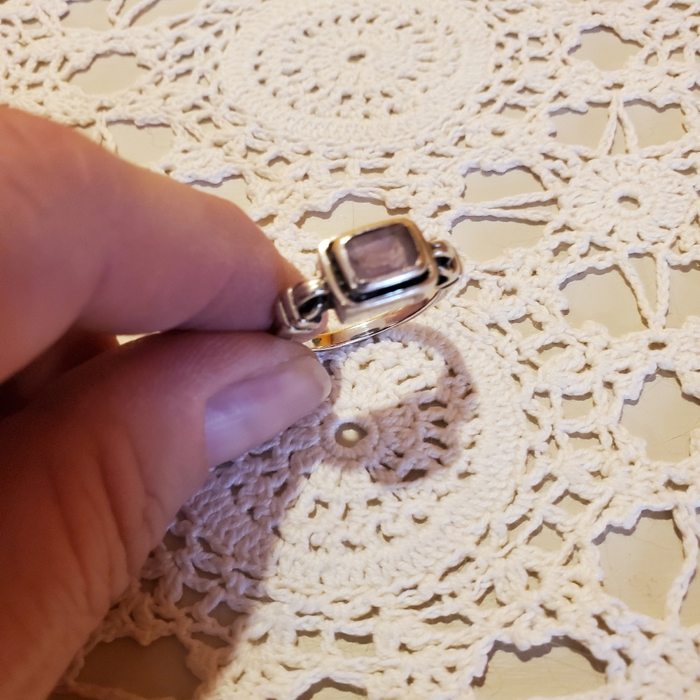 Silapda amethyst ring